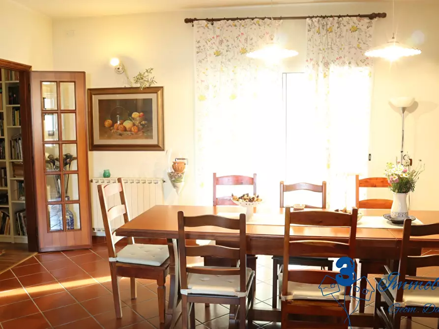 Immagine 5 di Capannone industriale in vendita  a Albenga