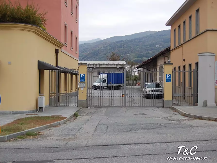 Immagine 1 di Capannone industriale in vendita  96 a Pinerolo