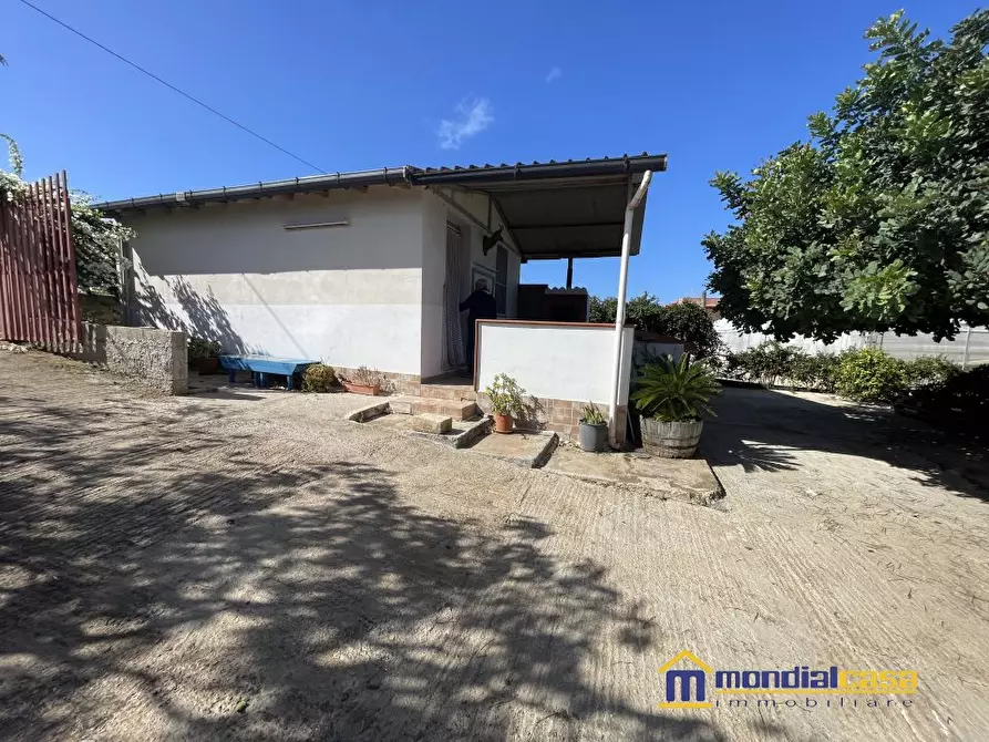 Immagine 3 di Casa indipendente in vendita  a Pachino