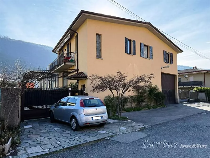 Immagine 5 di Casa indipendente in vendita  5 a Canzo