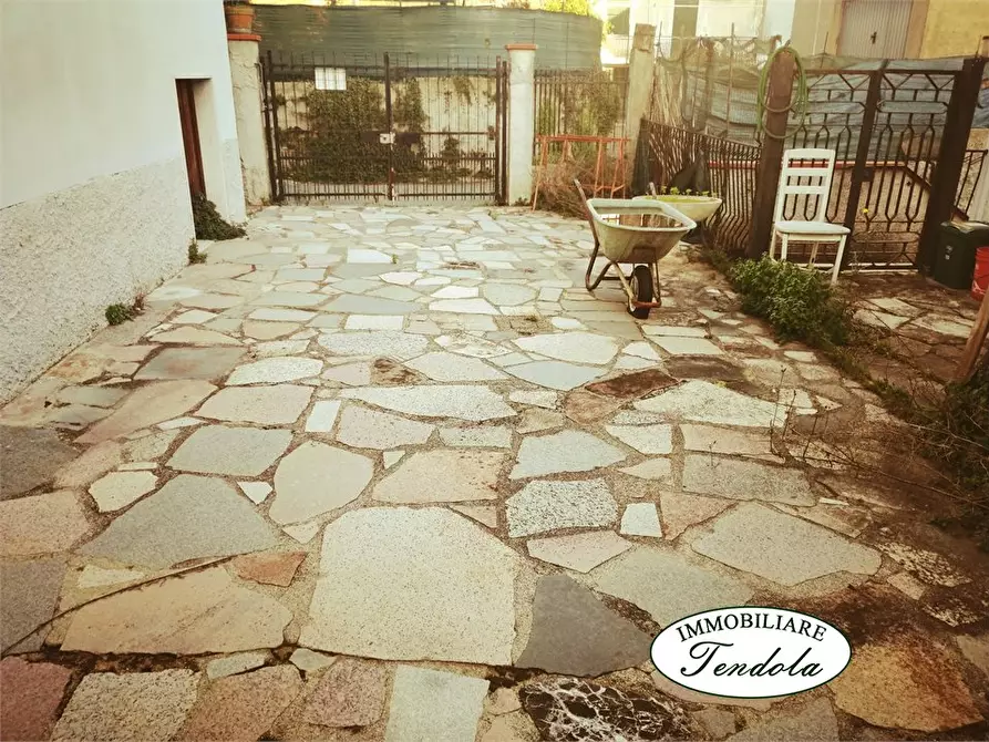 Immagine 5 di Casa indipendente in vendita  a Ortonovo