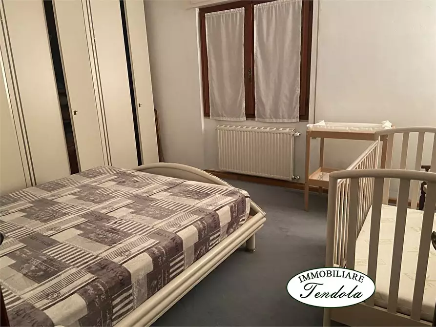 Immagine 7 di Casa indipendente in vendita  a Ortonovo