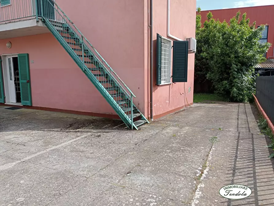 Immagine 2 di Casa indipendente in vendita  a Castelnuovo Magra