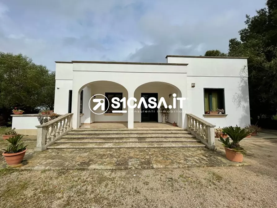 Immagine 2 di Casa indipendente in vendita  a Galatone