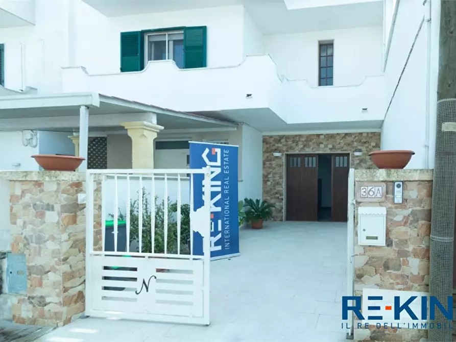 Immagine 3 di Casa indipendente in vendita  a Taviano