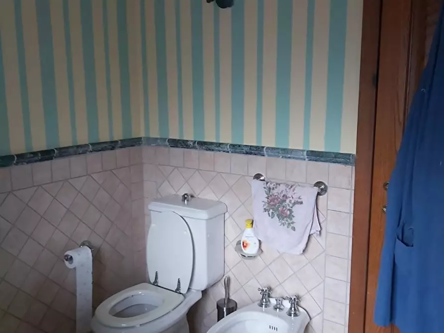 Immagine 8 di Casa indipendente in vendita  a Fosdinovo