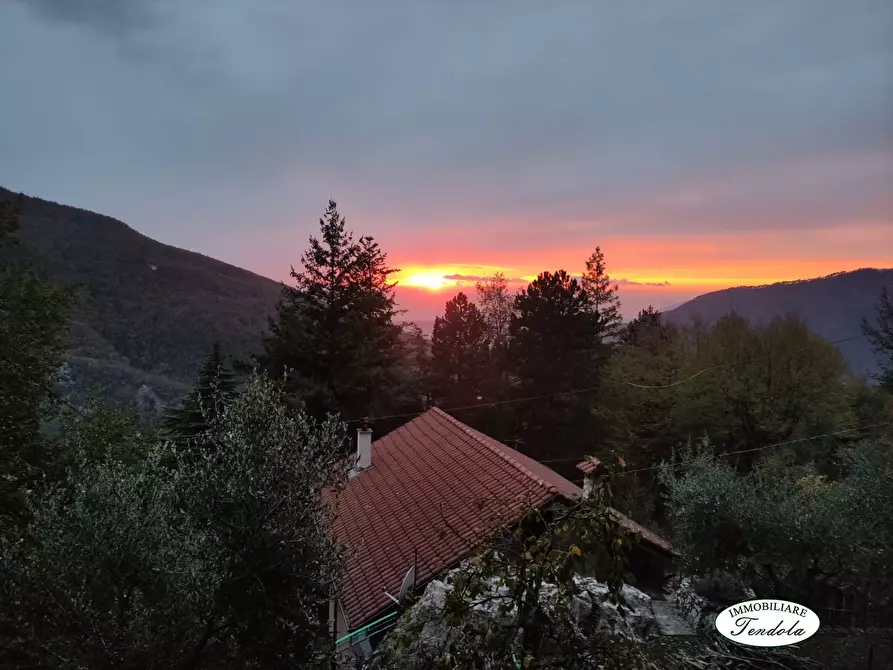 Immagine 6 di Casa indipendente in vendita  a Massa