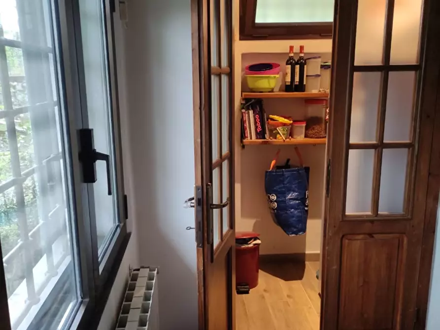 Immagine 9 di Casa indipendente in vendita  a Massa