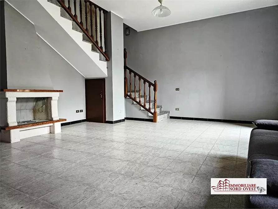 Immagine 2 di Casa indipendente in vendita  16 a Corbetta