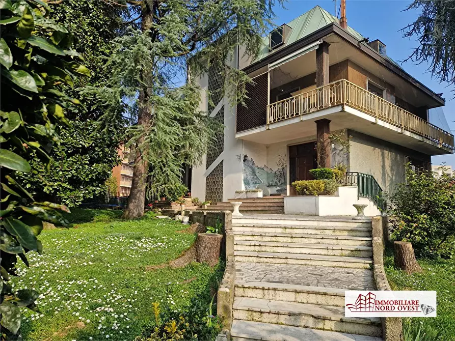 Immagine 1 di Casa indipendente in vendita  snc a Pioltello