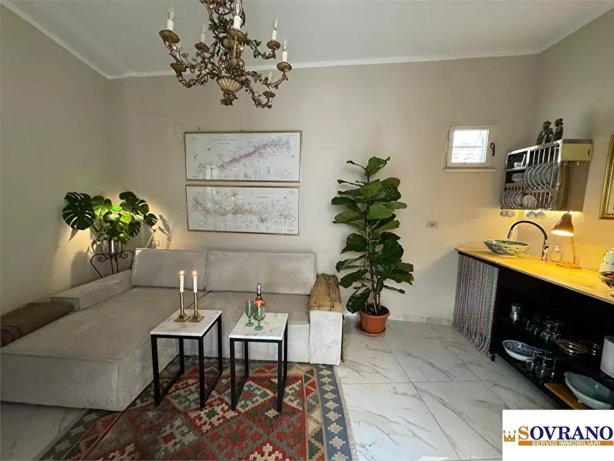 Immagine 7 di Casa indipendente in vendita  a Palermo