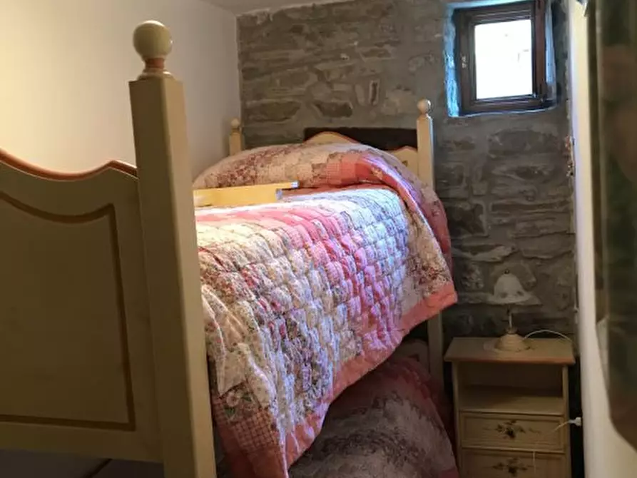 Immagine 2 di Casa indipendente in vendita  a Montecreto