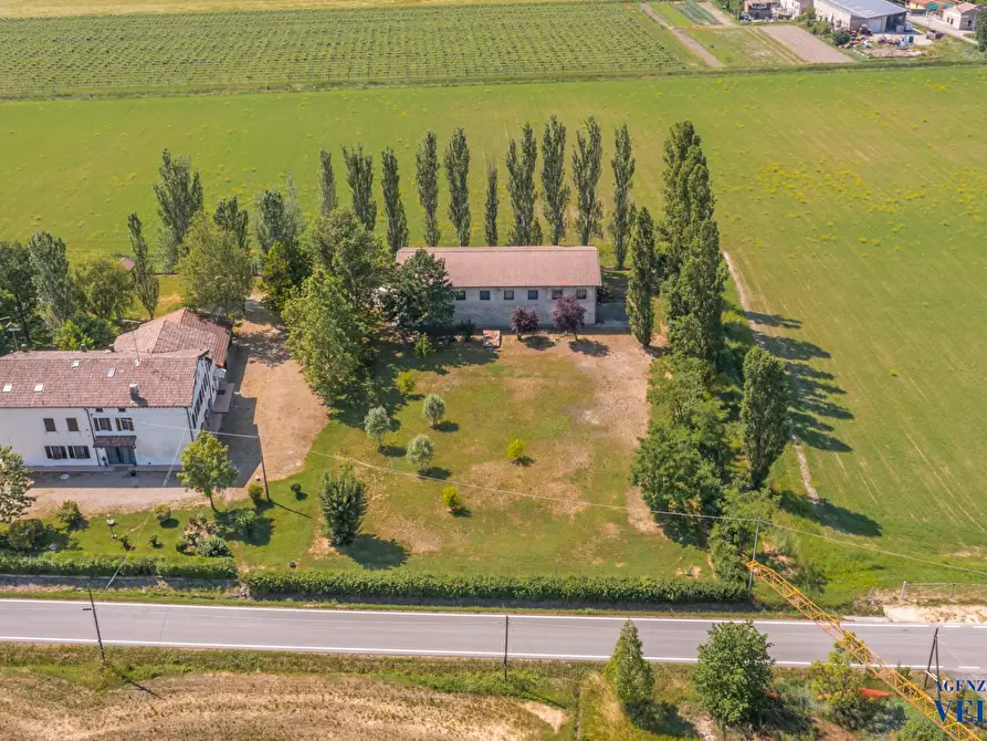 Immagine 4 di Casa semindipendente in vendita  a Campogalliano