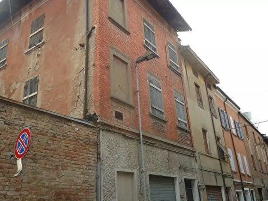 Immagine 1 di Casa indipendente in vendita  a Carpi