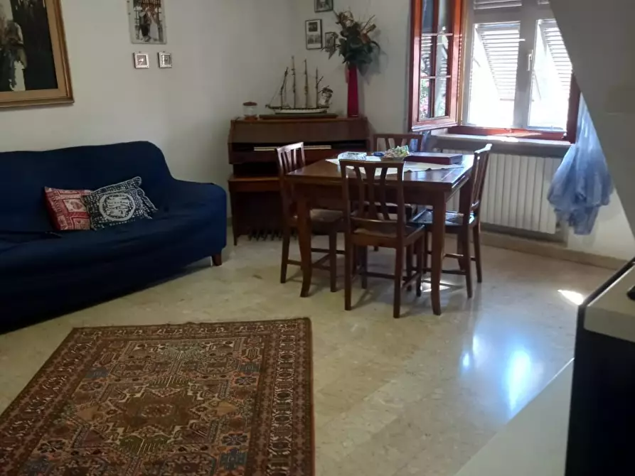 Immagine 4 di Casa semindipendente in vendita  a Castelnuovo Magra
