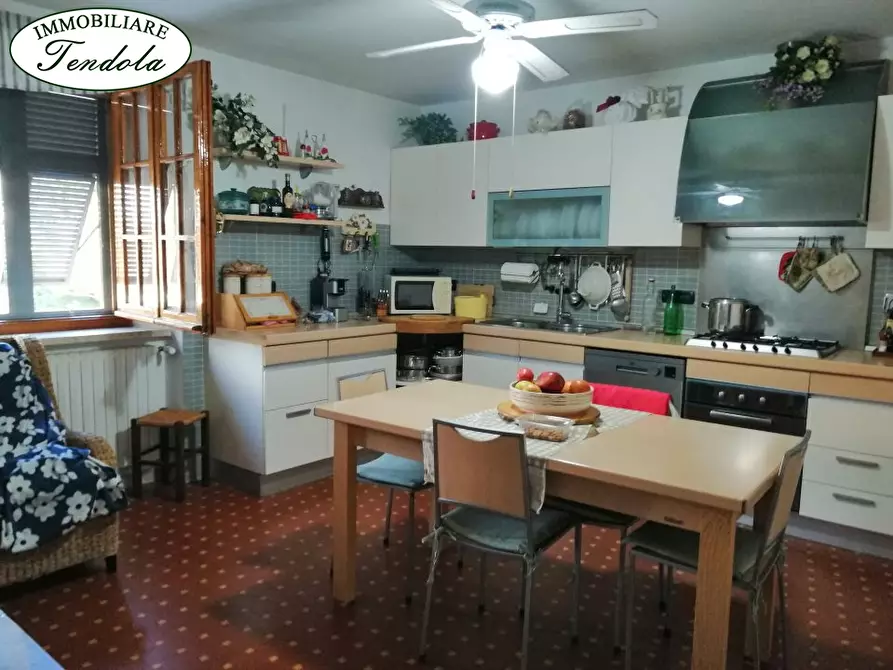 Immagine 7 di Casa semindipendente in vendita  a Castelnuovo Magra