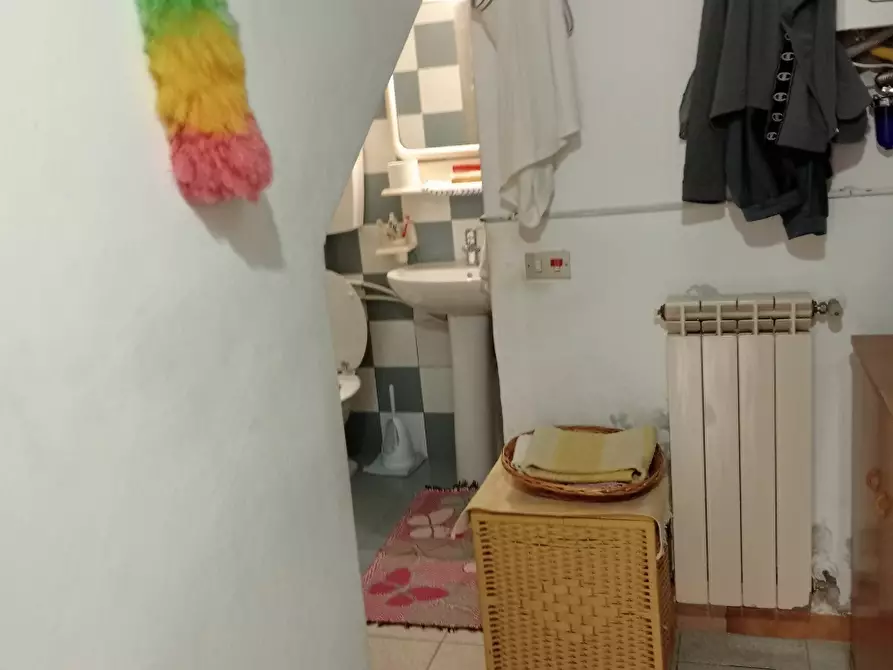 Immagine 8 di Casa semindipendente in vendita  a Ameglia