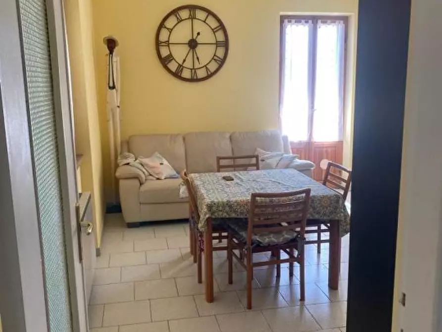 Immagine 8 di Casa semindipendente in vendita  a Castelnuovo Magra