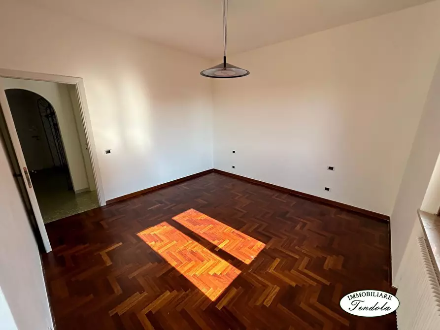 Immagine 8 di Casa semindipendente in vendita  a Castelnuovo Magra