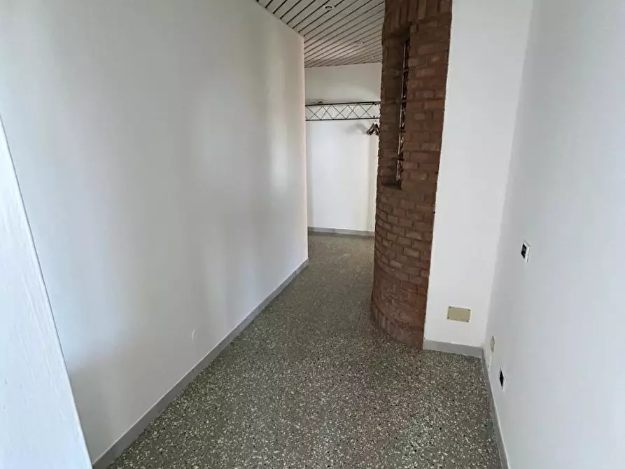 Immagine 5 di Casa semindipendente in vendita  a Castelnuovo Magra