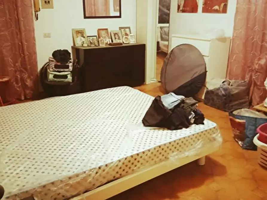 Immagine 10 di Casa semindipendente in vendita  a Castelnuovo Magra