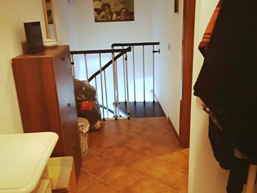 Immagine 7 di Casa semindipendente in vendita  a Castelnuovo Magra