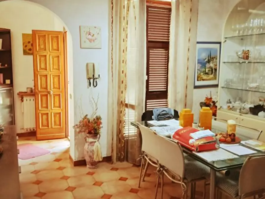 Immagine 5 di Casa semindipendente in vendita  a Castelnuovo Magra