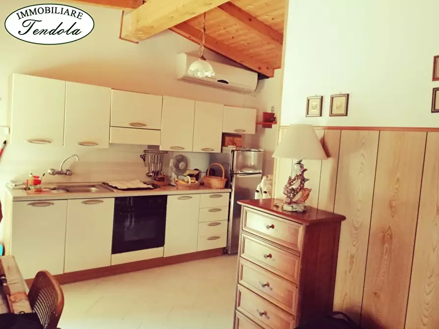 Immagine 9 di Casa semindipendente in vendita  a Ameglia