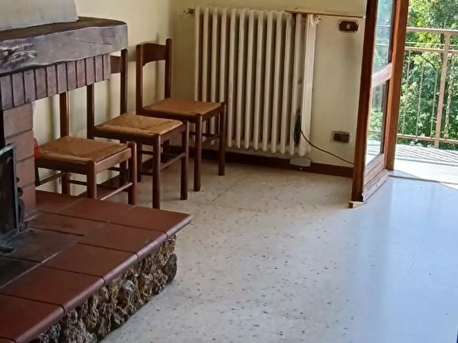 Immagine 3 di Casa semindipendente in vendita  a Castelnuovo Magra
