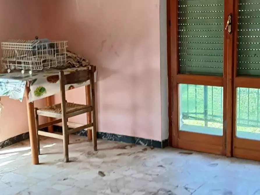 Immagine 4 di Casa semindipendente in vendita  a Castelnuovo Magra