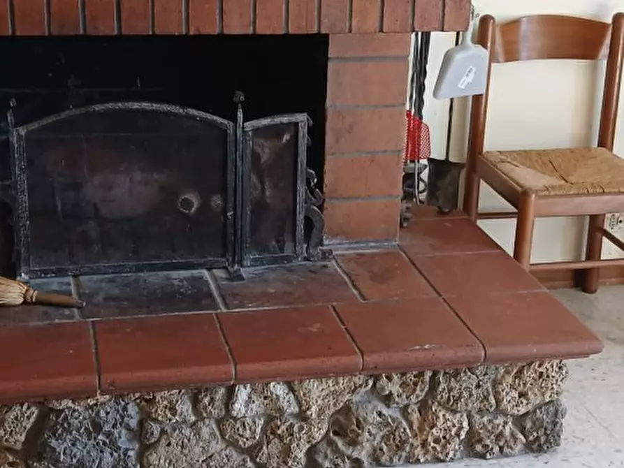 Immagine 8 di Casa semindipendente in vendita  a Castelnuovo Magra