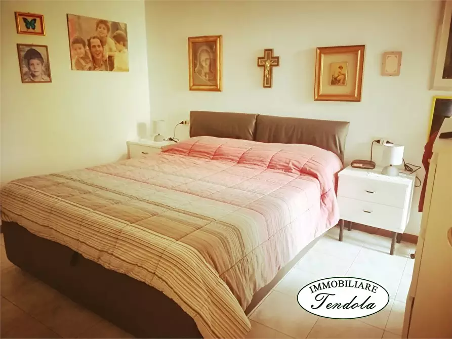 Immagine 8 di Casa semindipendente in vendita  a Ortonovo