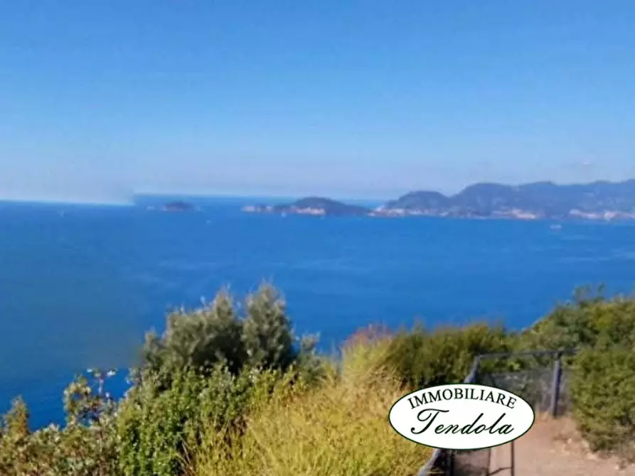 Immagine 7 di Casa semindipendente in vendita  a Ameglia