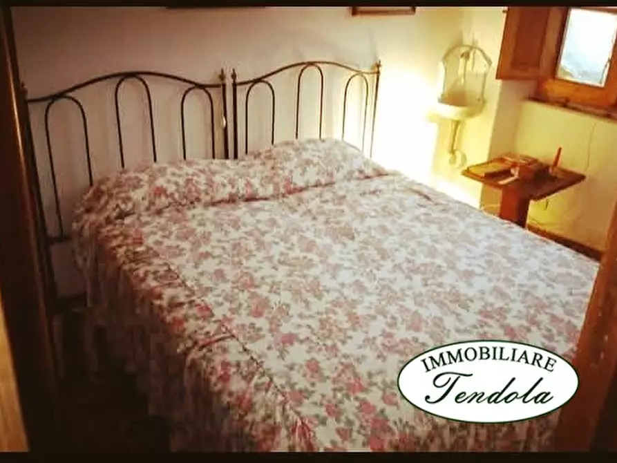 Immagine 5 di Casa semindipendente in vendita  a Ameglia