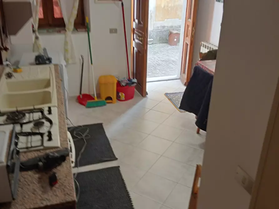 Immagine 5 di Casa semindipendente in vendita  a Castelnuovo Magra