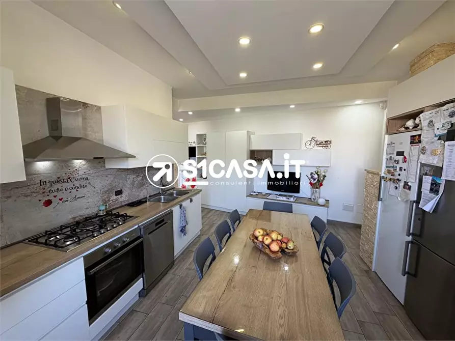 Immagine 5 di Casa semindipendente in vendita  128 a Galatone