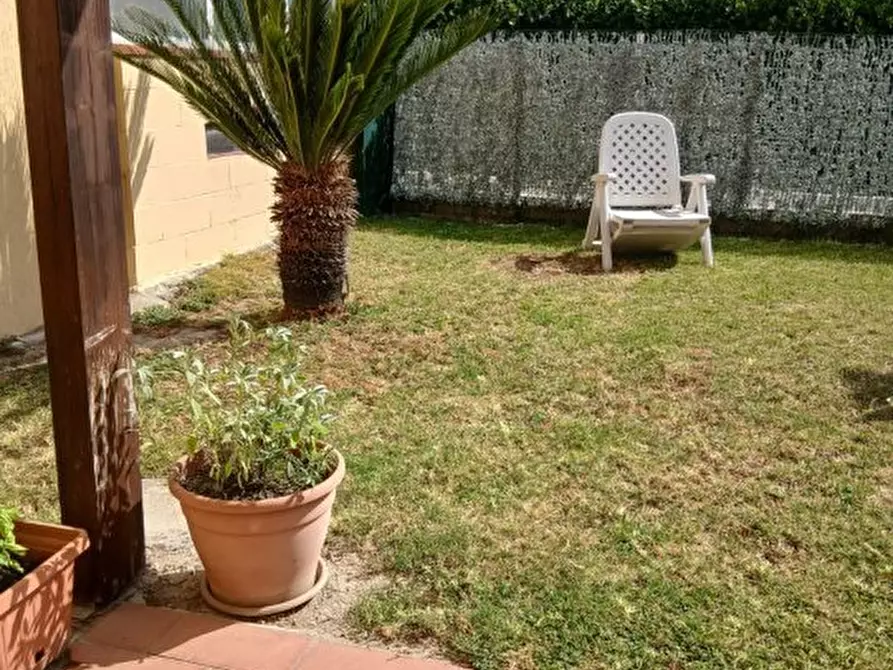 Immagine 1 di Casa semindipendente in vendita  a Fosdinovo