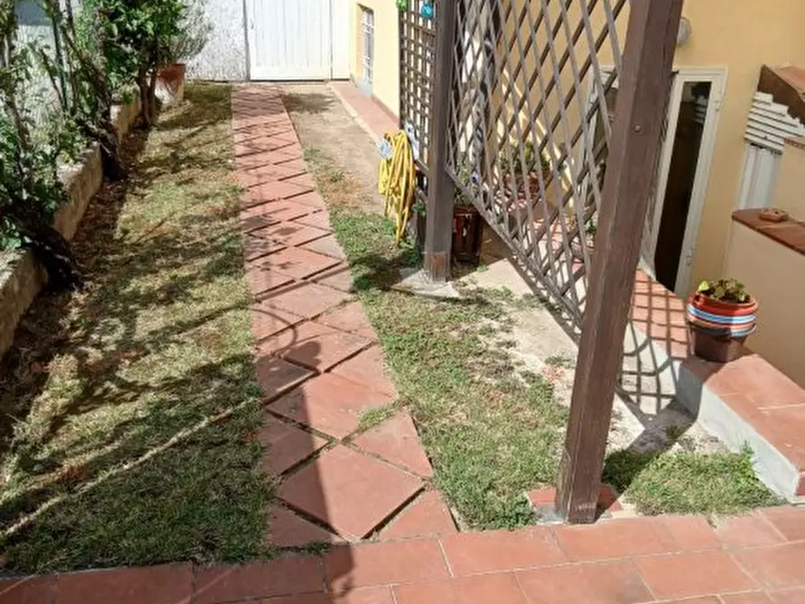 Immagine 6 di Casa semindipendente in vendita  a Fosdinovo