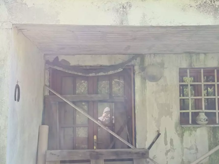 Immagine 1 di Casa semindipendente in vendita  a Fosdinovo