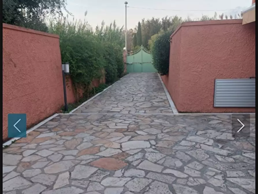 Immagine 3 di Casa semindipendente in vendita  a Carrara