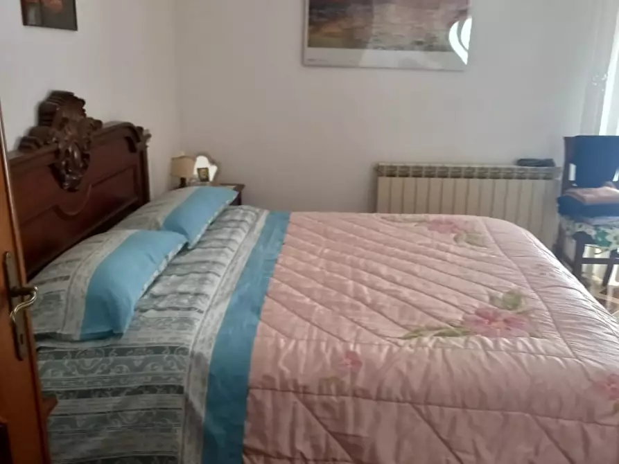 Immagine 10 di Casa semindipendente in vendita  a Fosdinovo