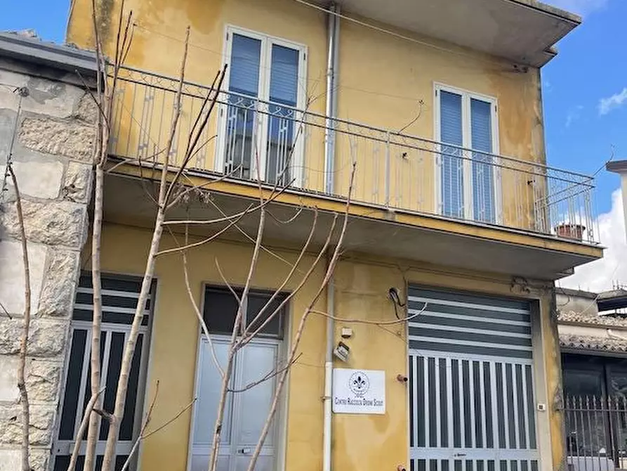 Immagine 1 di Casa indipendente in vendita  3 a Ragusa