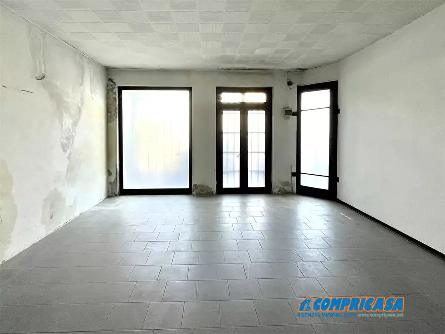 Immagine 3 di Casa semindipendente in vendita  a Borgo Veneto