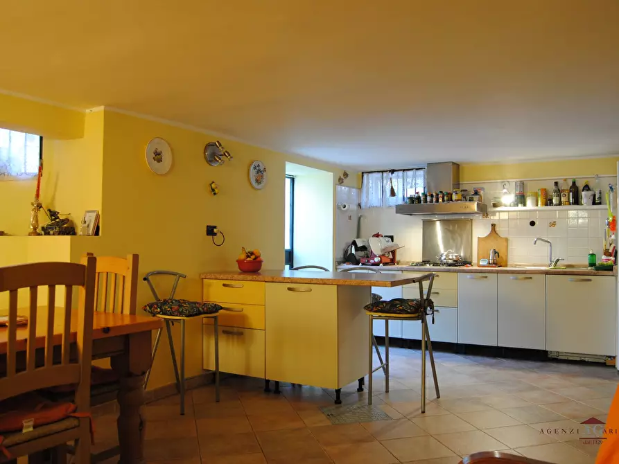 Immagine 9 di Casa indipendente in vendita  a Bordighera