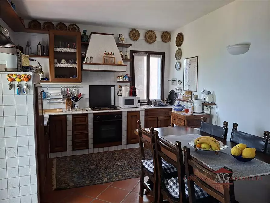 Immagine 5 di Casa indipendente in vendita  a Bordighera