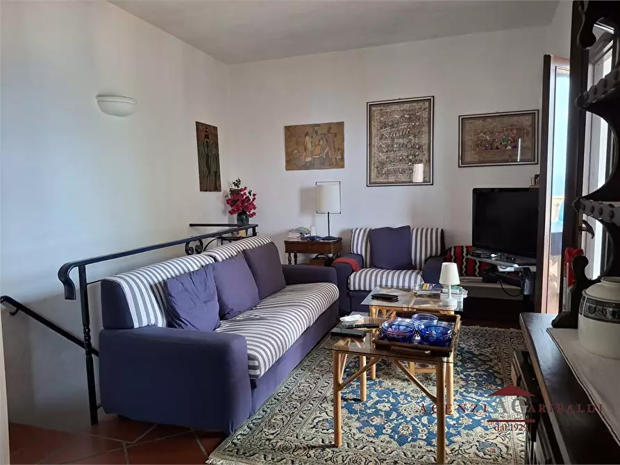 Immagine 4 di Casa indipendente in vendita  a Bordighera