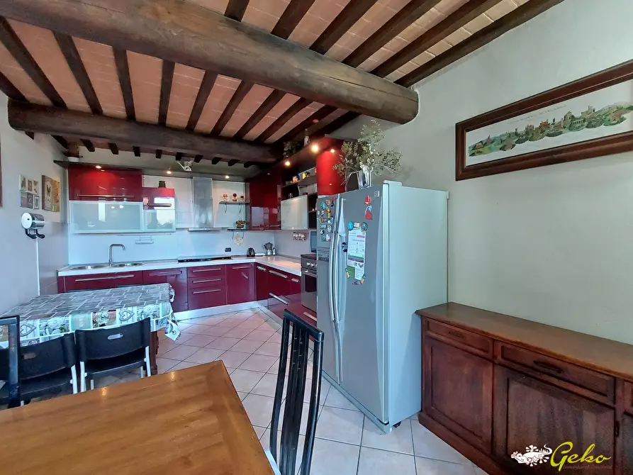 Immagine 6 di Villa in vendita  a San Gimignano