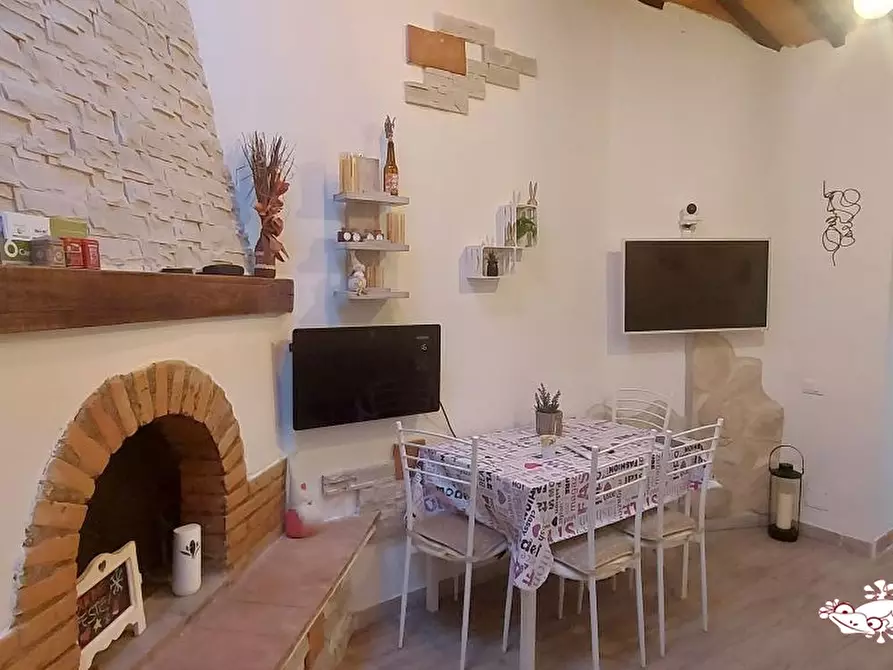 Immagine 3 di Villa in vendita  a San Gimignano