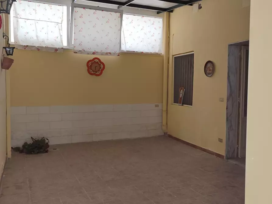 Immagine 5 di Villa in vendita  34 a Bari