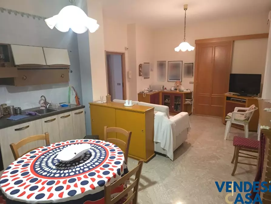 Immagine 5 di Casa indipendente in vendita  35/A a Adelfia